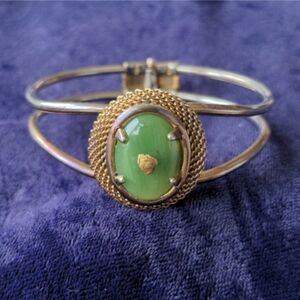 Solid 14K Gold Nugget On Natural Green Jade Stone Vintage Handmade Cuff Bracelet
